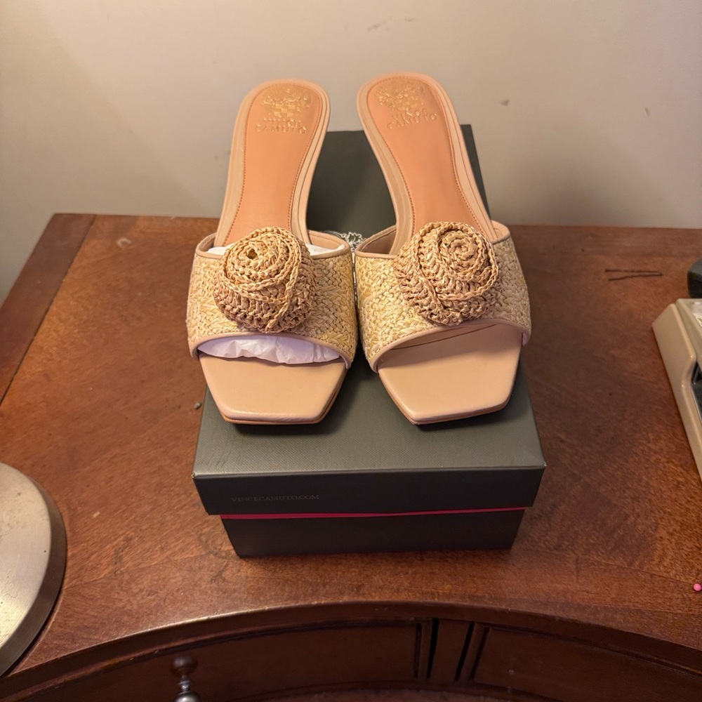 Vince Camuto Beige Woven Mules - Picture 13 of 15